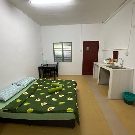 Padang Besar Roomstay Firdaus Bagian luar foto